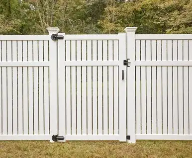 American Classic - Closed - Single Gate (3" Picket)